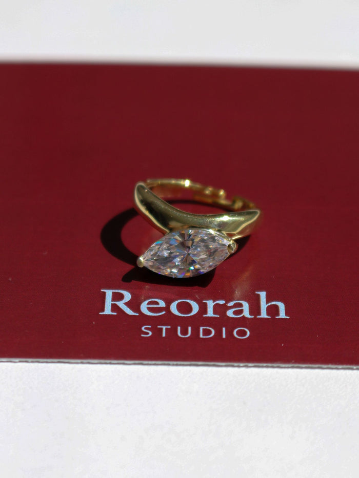 Gleam 925 Silver Ring